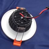 Oprawa sufitowa 10W mleczna szybka 2700K-6500K 98 CRI Bridgelux THRIVE spektrum słoneczne