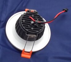 Oprawa sufitowa 10W mleczna szybka 2700K-6500K 98 CRI Bridgelux THRIVE spektrum słoneczne
