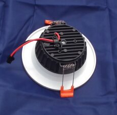 Oprawa sufitowa 13W mleczna szybka 2700K-6500K 98 CRI Bridgelux THRIVE spektrum słoneczne