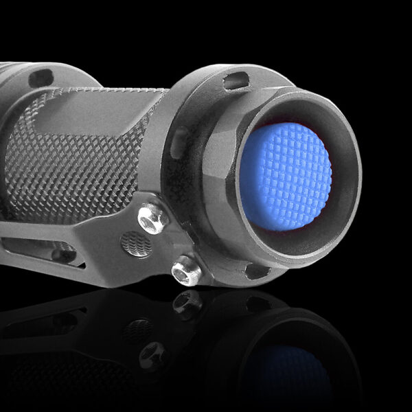 Latarka ręczna everActive FL-180 "Bullet" z diodą CREE XP-E2 - obrazek 5
